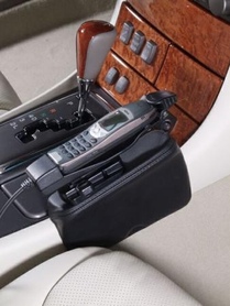 Uchwyt na telefon KUDA Lexus LS 430 od 2000