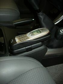 Uchwyt na telefon KUDA Toyota Landcruiser 120 od 2003