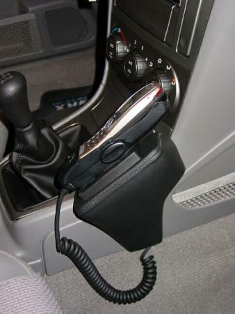 Uchwyt na telefon KUDA Subaru Forester od 2002 (1)