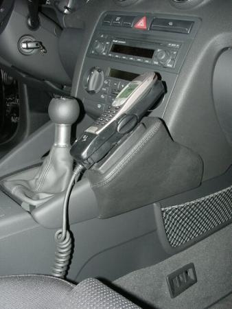 Uchwyt na telefon KUDA Audi A3 od 2003 (1)