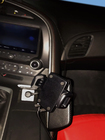 Konsola KUDA pod telefon do Chevrolet Corvette C7 od 2013 (2)